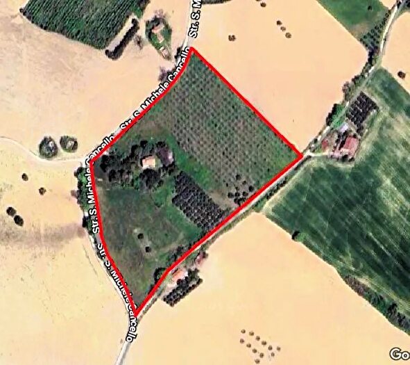 Casa con 10 locali in vendita in Contrada Cancello Snc, Monterubbiano