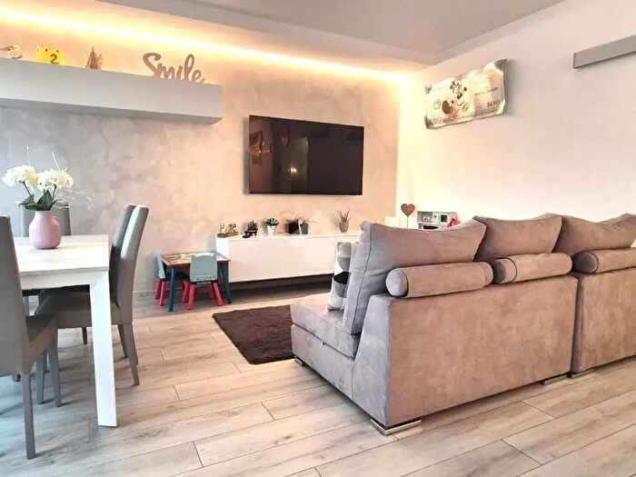 Appartamento trilocale in vendita in Via l Federici, Trescore Balneario