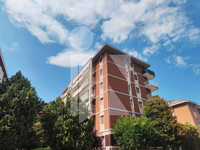 Appartamento quadrilocale in affitto in Valletta Valsecchi, Mantova