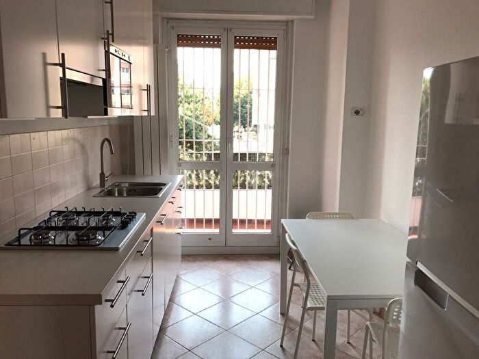 Appartamento monolocale in affitto in Via dei Cignoli, Certosa, Milano