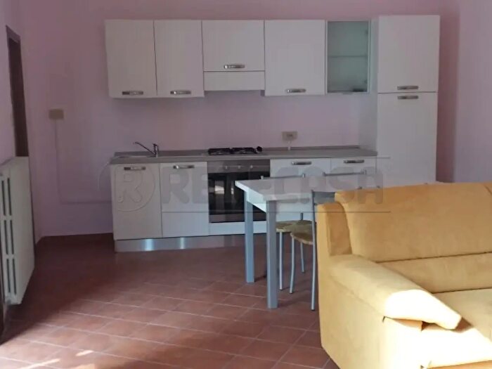 Appartamento bilocale in vendita in Via Edmondo De Amicis g, Bondeno