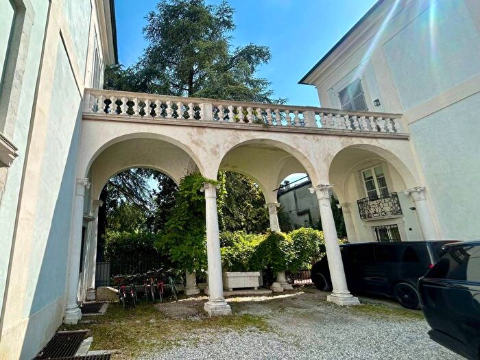 Appartamento trilocale in affitto in Piazzale Arnaldo da Brescia, Magenta Arnaldo, Brescia