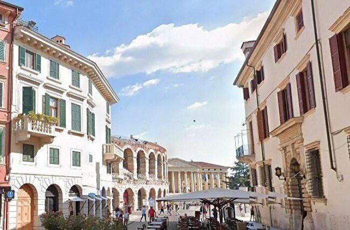 Appartamento bilocale in affitto in Centro Storico, Verona