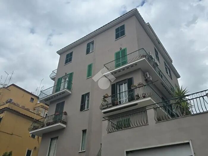 Appartamento bilocale in vendita in Via dei Licheni, Roma