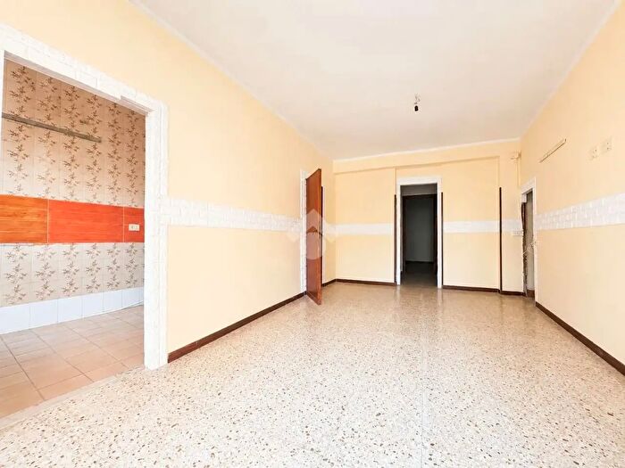 Appartamento trilocale in vendita in Corso Umberto I a, Ficarazzi