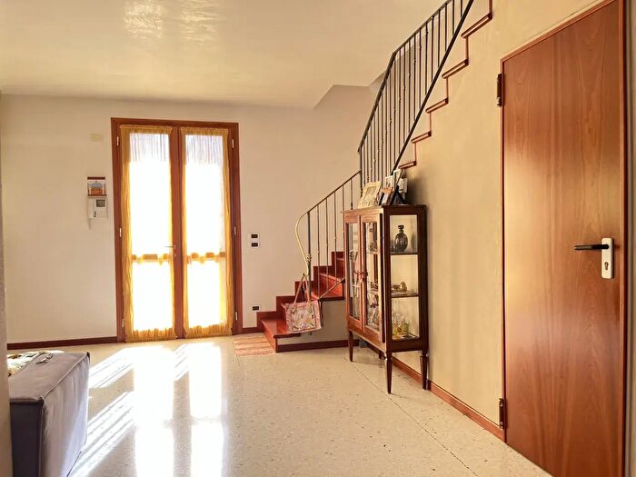 Casa con 5 locali in vendita in Selvazzano Dentro
