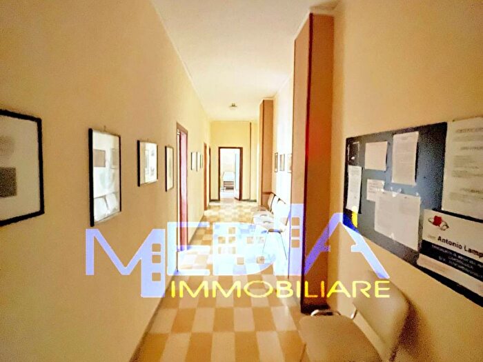 Appartamento trilocale in affitto in Via Michelangelo Buonarroti, Aversa