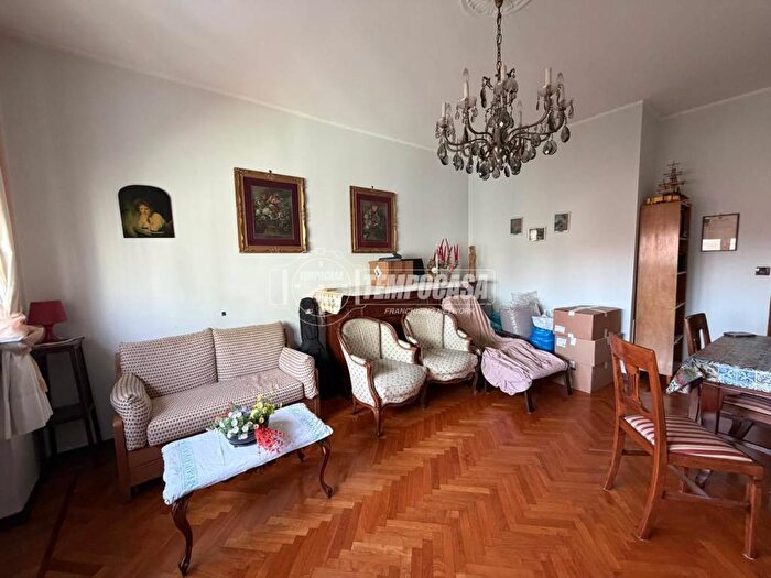 Appartamento trilocale in affitto in Via Rodolfo Renier, San Paolo, Torino