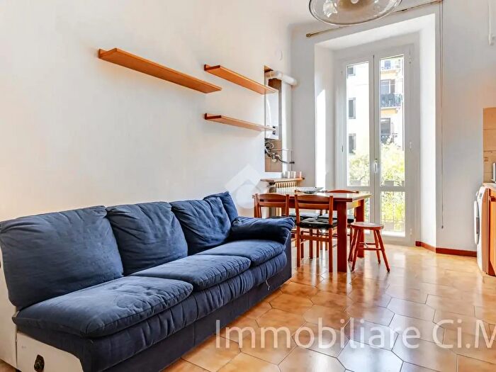 Appartamento trilocale in vendita in Piazza Gobetti, Milano