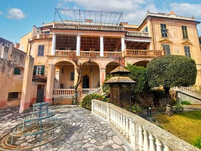 Appartamento quadrilocale in vendita in Via Municipio, Borgio Verezzi