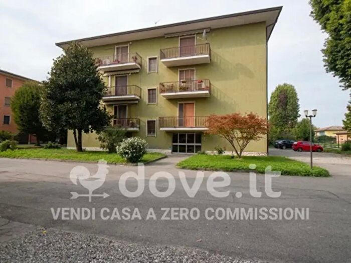 Appartamento trilocale in vendita in Via Ada Negri, San Martino In Strada