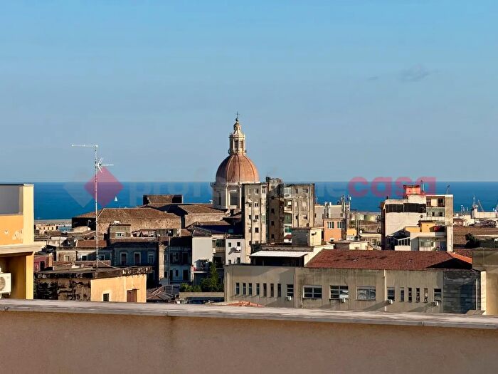 Appartamento quadrilocale in vendita in Via dell' Esperanto, Catania