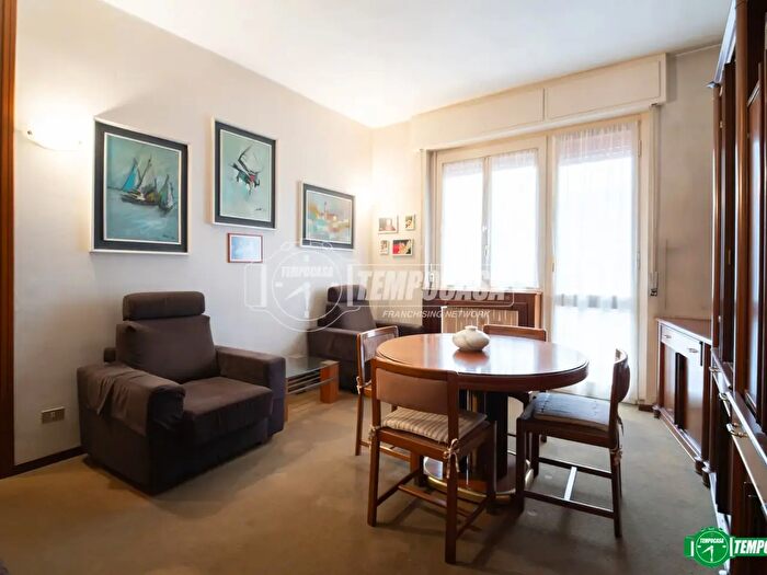 Appartamento trilocale in vendita in Via Vittorio Veneto, Sovico