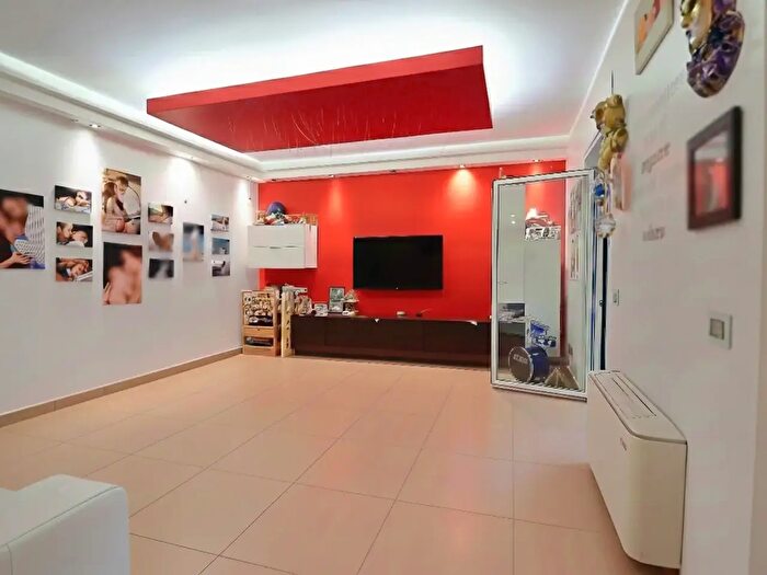 Appartamento trilocale in vendita in Via Livatino, Bari