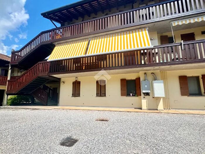 Appartamento trilocale in vendita in Via Pavia, Buttrio