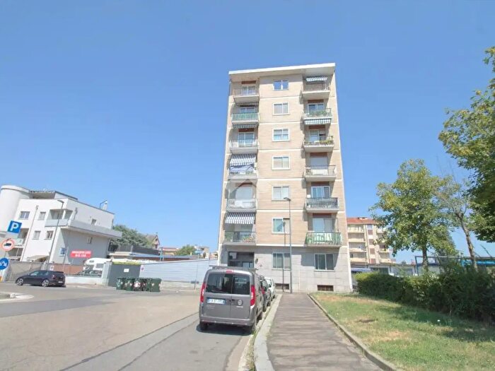 Appartamento bilocale in vendita in Strada della Pronda, Torino