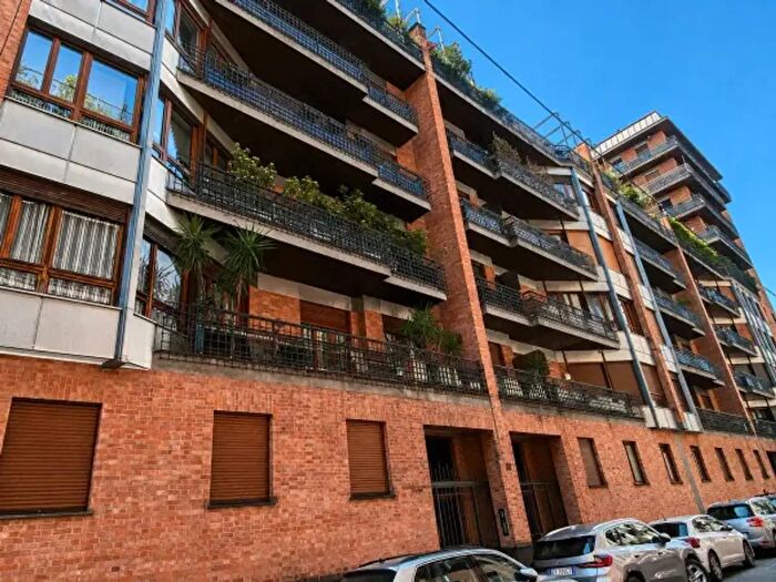 Appartamento trilocale in vendita in Via Rodolfo Montevecchio, Torino
