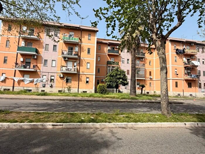 Appartamento trilocale in vendita in Via Popilia Z, Cosenza