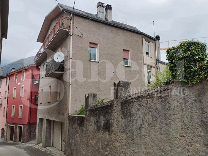 Case in Vendita e in Affitto - 2