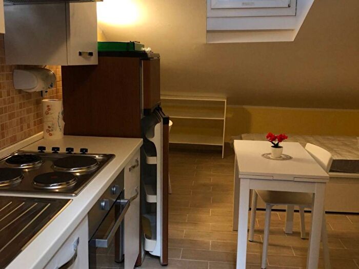 Appartamento monolocale in affitto in Via Marco Aurelio, Parco Trotter, Milano