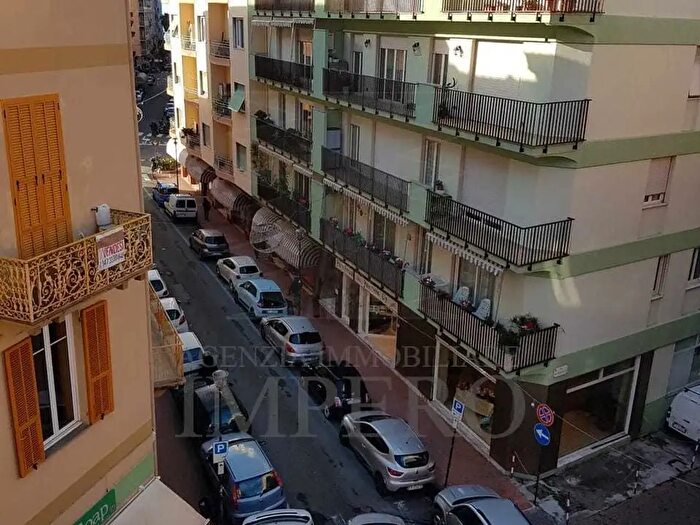 Appartamento bilocale in vendita in Via Giuseppe Mazzini, Ventimiglia