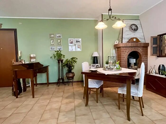 Appartamento quadrilocale in vendita in Via Gambarare C, Monselice