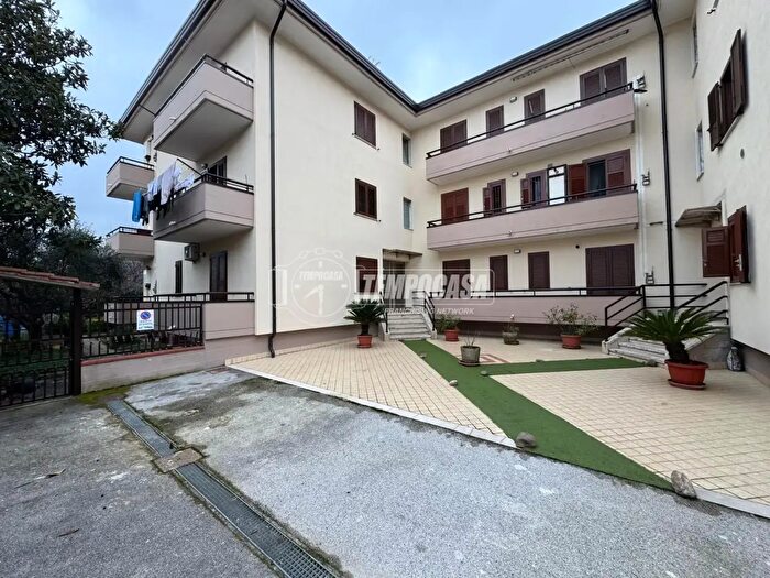 Appartamento trilocale in vendita in Alvanella, Monteforte Irpino