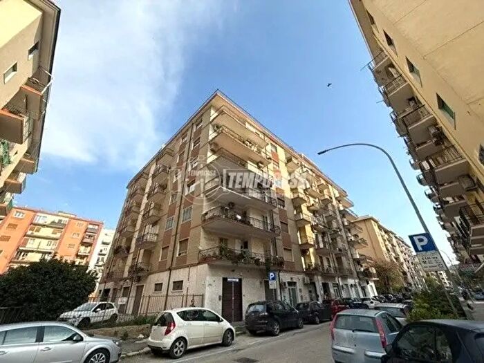 Appartamento trilocale in vendita in Via Matteo Luigi Guerrieri, Foggia