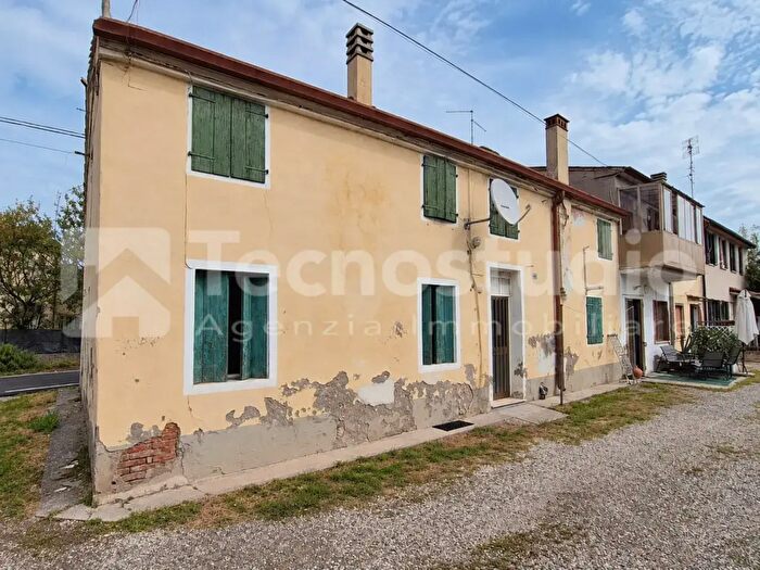 Casa quadrilocale in vendita in Cologna Veneta