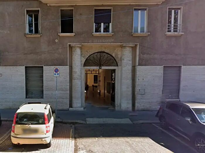 Appartamento bilocale in vendita in Piazza Prealpi, Milano