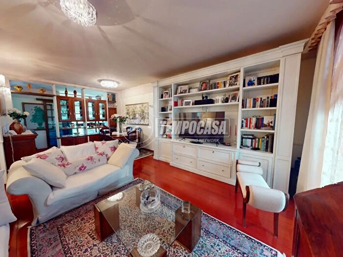 Casa trilocale in vendita in Via Dante Chiasserini, Milano