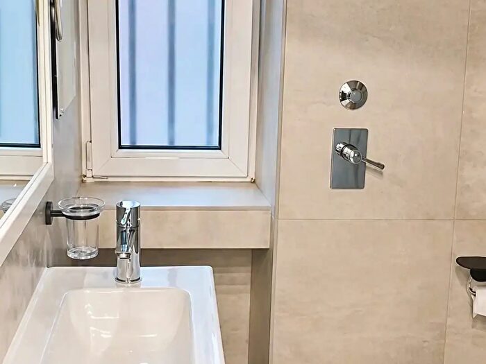 Appartamento monolocale in affitto in Via Comune Antico, Milano