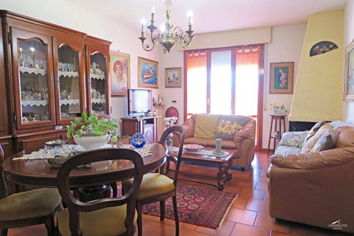 Appartamento quadrilocale in vendita in Villafranca In Lunigiana