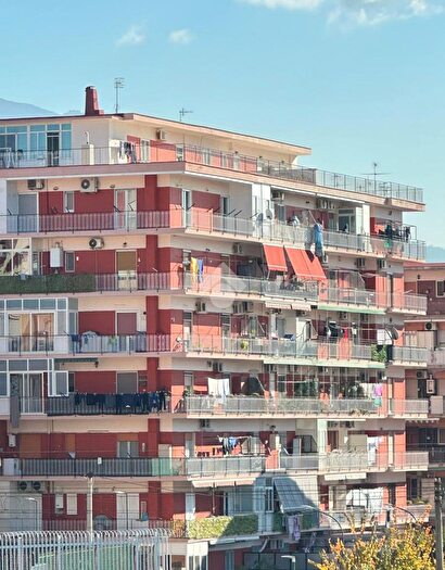 Appartamento quadrilocale in vendita in Via Verdi, Casoria