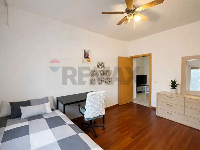 Appartamento trilocale in vendita in Via dei Transiti, Milano