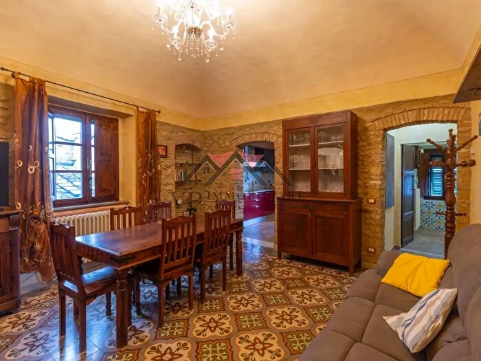 Appartamento quadrilocale in vendita in Pomarance