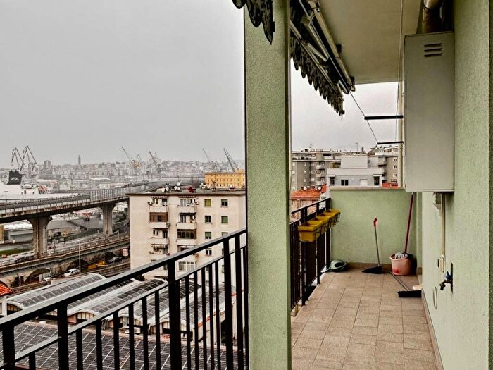 Appartamento quadrilocale in affitto in Baiamonti Valmaura, Trieste