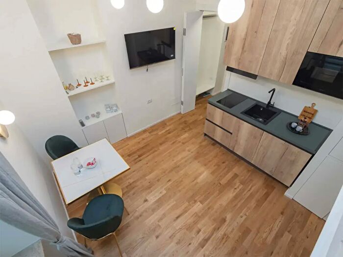 Appartamento monolocale in affitto in Viale Bligny, Milano