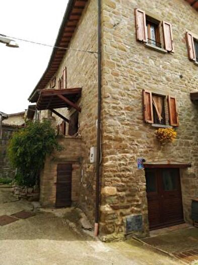 Casa trilocale in vendita in Vocabolo Campo GrandeCollemincio, Valfabbrica