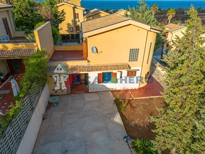Casa trilocale in vendita in Contrada Cozzo Corvo, Trabia