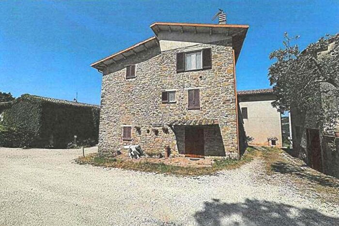 Casa bilocale in vendita in Località Poggio San Dionisio, Valfabbrica