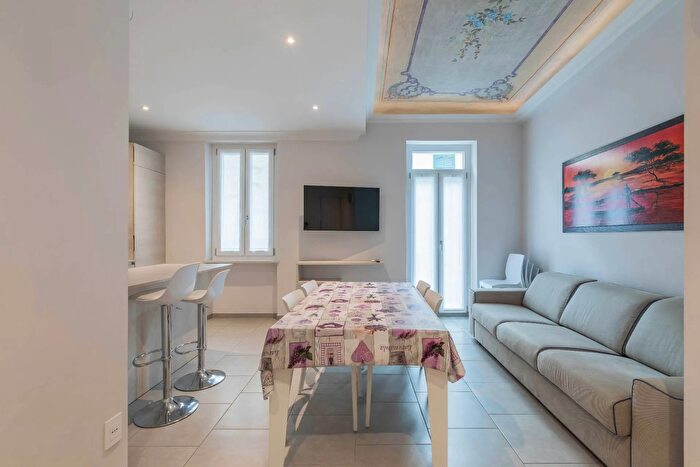 Appartamento trilocale in vendita in Via Leonardo da Vinci, Alassio