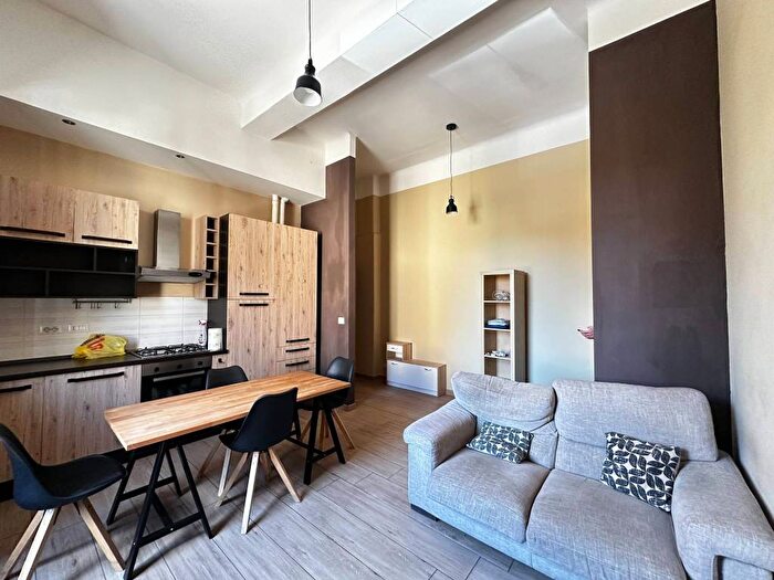 Appartamento con 5 locali in affitto in Via Francesca Edera De Giovanni, Bolognina, Bologna
