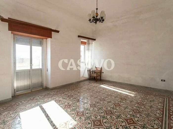 Casa con 7 locali in vendita in Via Vittorio Veneto, Ugento