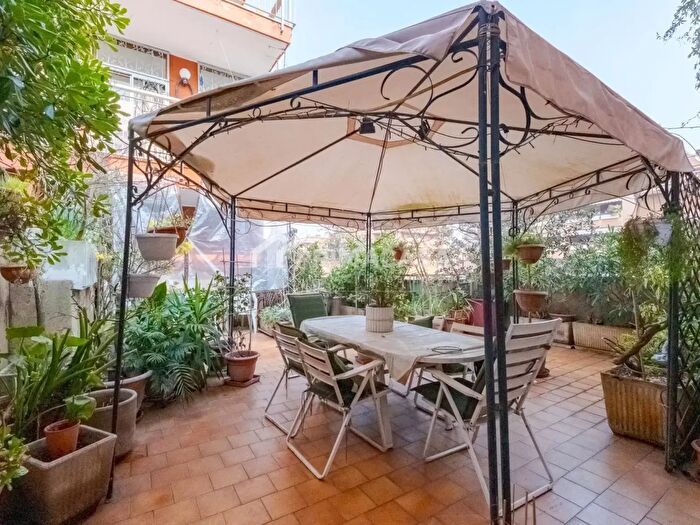 Appartamento con 5 locali in vendita in Milano