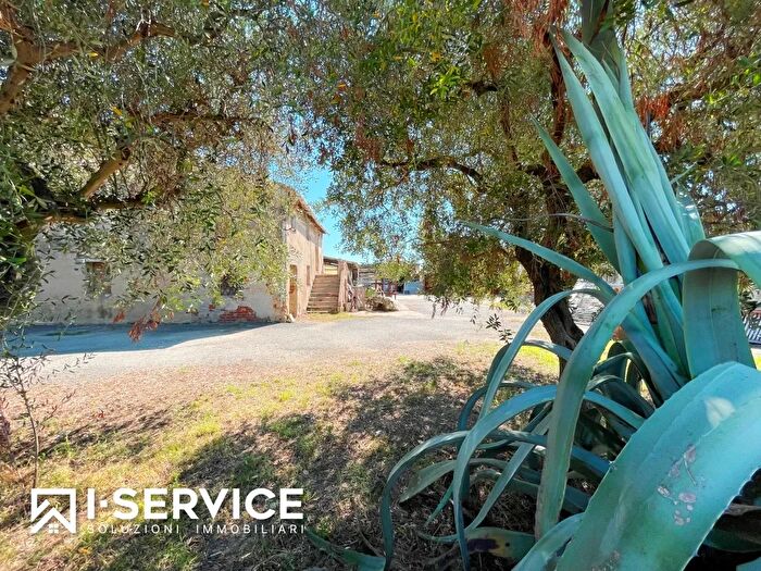 Casa con 6 locali in vendita in Via Scossicci, Porto Recanati