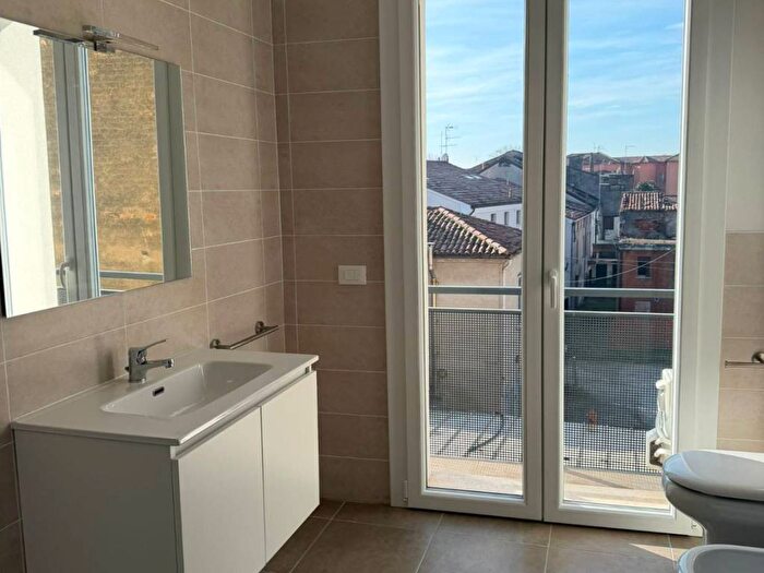 Appartamento trilocale in affitto in Casale Valletta del Silenzio, Vicenza