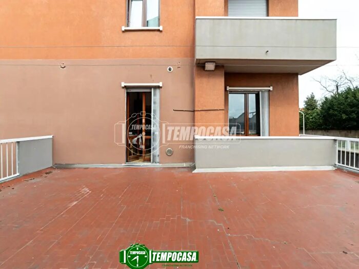 Appartamento trilocale in vendita in Via Bergamo a B C d, Bellusco