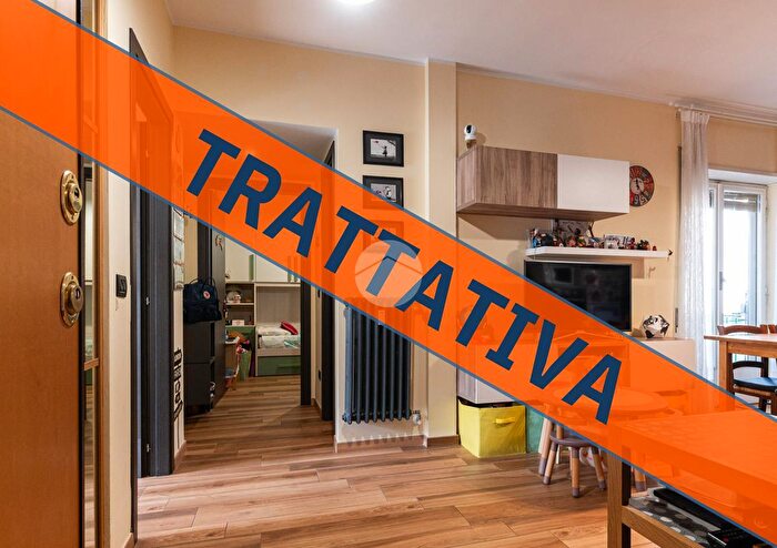 Appartamento trilocale in vendita in Via Giuseppe Donati, Roma