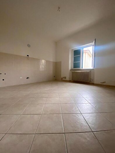 Casa con 5 locali in vendita in San Giuliano Terme